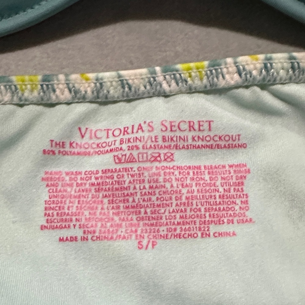 Victoria's Secret Teal and Patterned Bikini - Picture 3 of 9